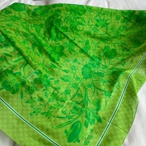 Gucci Flora Scarf/Shawl